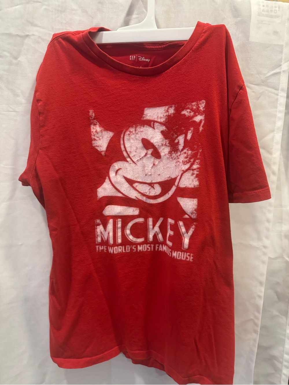 Disney Mickey mens Graphic Tee